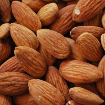 Raw Almonds (1KG)